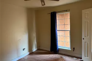 10823 Addie Rd, Dallas, TX 75217 - Photo 15