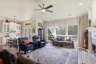 6401 Hampton Ct, The Colony, TX 75056 - Photo 7