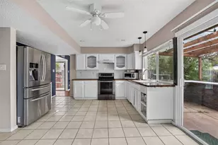 3812 Walnut Dr, Bedford, TX 76021 - Photo 15