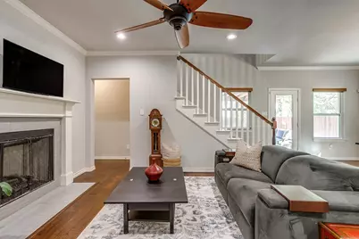 2417 Ryan Avenue, Fort Worth, TX 76110 - Photo 7