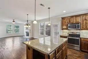 2500 Rockbrook Dr, Lewisville, TX 75067 - Photo 13