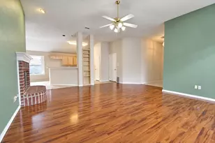6917 Cold Water Canyon Rd, Fort Worth, TX 76132 - Photo 7