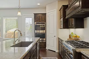8686 Thorbrush Pl, Dallas, TX 75238 - Photo 9