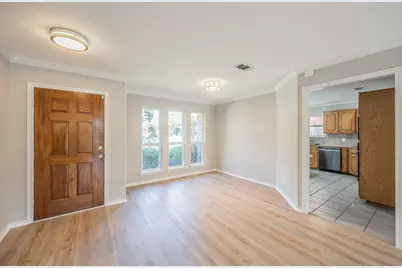 5029 Barberry Drive, Fort Worth, TX 76133 - Photo 9