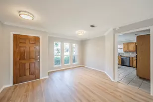 5029 Barberry Dr, Fort Worth, TX 76133 - Photo 9