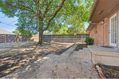 8819 Graywood Drive, Dallas, TX 75243 - Photo 23