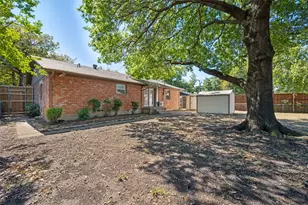 8819 Graywood Dr, Dallas, TX 75243 - Photo 25