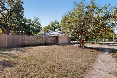 2314 Wales Place, Irving, TX 75062 - Photo 39