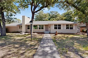 2314 Wales Pl, Irving, TX 75062 - Photo 1