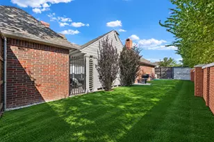 18003 Benchmark Dr, Dallas, TX 75252 - Photo 31