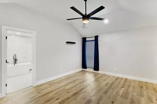 2911 Creekside Ct, Carrollton, TX 75007 - Photo 15