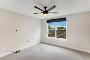 2911 Creekside Ct, Carrollton, TX 75007 - Photo 21
