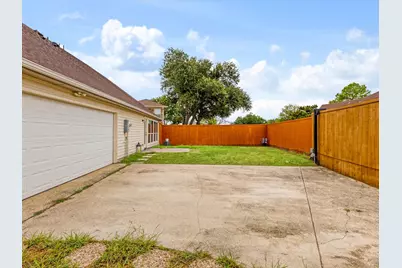 2911 Creekside Court, Carrollton, TX 75007 - Photo 27