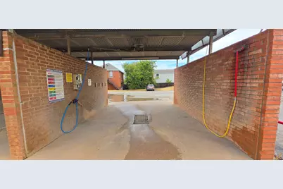 1004 Indiana Street, Graham, TX 76450 - Photo 9