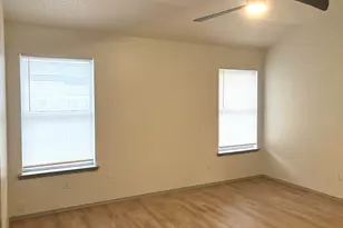 5210 Highbank Dr, Arlington, TX 76018 - Photo 15