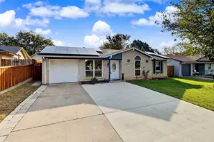 4716 Kyle Dr, Balch Springs, TX 75180 - Photo 3