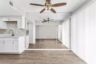 15919 Stillwood St, Dallas, TX 75248 - Photo 3