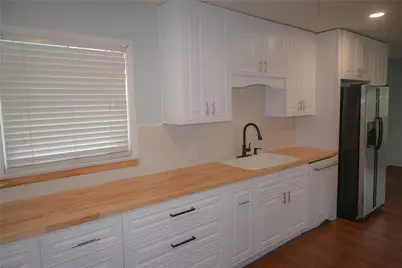 [Address not provided], Fort Worth, TX 76112 - Photo 5