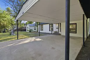 1105 Bell Dr, Greenville, TX 75401 - Photo 3