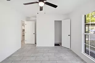 1105 Bell Dr, Greenville, TX 75401 - Photo 21