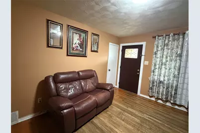 8125 Shafter Drive, Dallas, TX 75227 - Photo 3