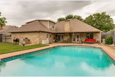 1913 Quail Run Drive, Corinth, TX 76208 - Photo 11