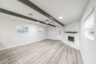 404 Simmons Dr, Hurst, TX 76053 - Photo 33