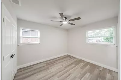 [Address not provided], Hurst, TX 76053 - Photo 17