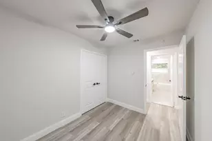404 Simmons Dr, Hurst, TX 76053 - Photo 13