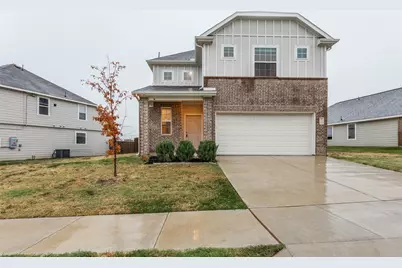 829 Jetliner Avenue, Fort Worth, TX 76131 - Photo 1