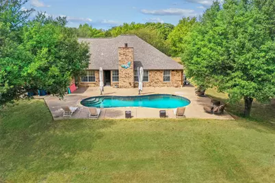1570 Karen Drive, Argyle, TX 76226 - Photo 3
