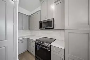 2700 Old Denton Rd, Carrollton, TX 75007 - Photo 11