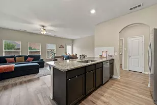 1405 Kite St, DeSoto, TX 75115 - Photo 11