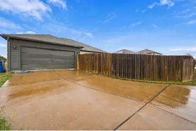 1405 Kite Street, DeSoto, TX 75115 - Photo 33