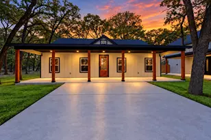 203 Seagrove Ln, Quinlan, TX 75474 - Photo 1