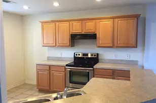 6908 Planters Row Dr, McKinney, TX 75070 - Photo 3