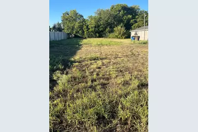 835 E 3rd Street, Lancaster, TX 75146 - Photo 1