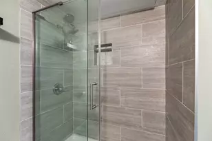4777 Cedar Springs Rd, Dallas, TX 75219 - Photo 23