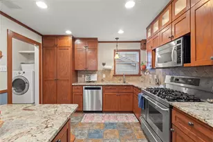 9790 Camfield Rd, Frisco, TX 75033 - Photo 9