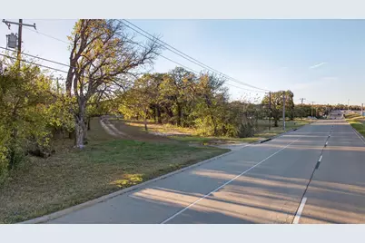 936 Southeast Parkway, Azle, TX 76020 - Photo 7