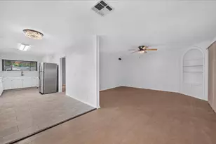 1919 Yucca Dr, Dallas, TX 75217 - Photo 9