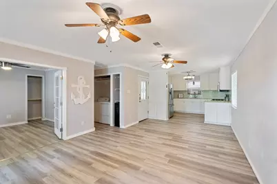 140 Lynn Creek Drive, Mabank, TX 75156 - Photo 9