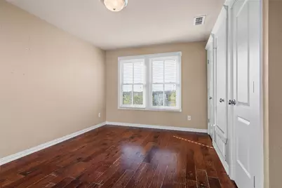 1906 Malone Cliff View, Dallas, TX 75208 - Photo 21