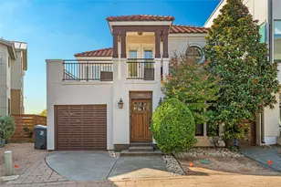 1906 Malone Cliff View, Dallas, TX 75208 - Photo 1