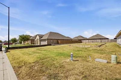 808 Moseley Lane, Greenville, TX 75402 - Photo 1