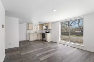 127 W Texas St, Denison, TX 75021 - Photo 5