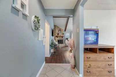 22 Spring Oaks Road, Burleson, TX 76028 - Photo 7