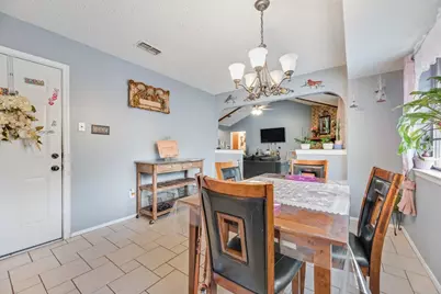 22 Spring Oaks Road, Burleson, TX 76028 - Photo 11
