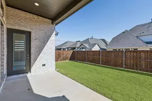 3300 Honey Suckle Ln, Little Elm, TX 75068 - Photo 35