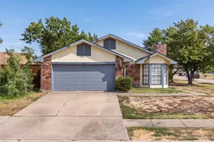 3700 Verlaine Dr, Carrollton, TX 75007 - Photo 1